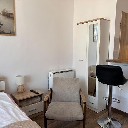 Apartament Piaskowy Kollataja Tomaszow Mazowiecki Luaran gambar
