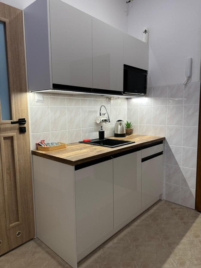 Apartament Piaskowy Kollataja Tomaszow Mazowiecki Luaran gambar